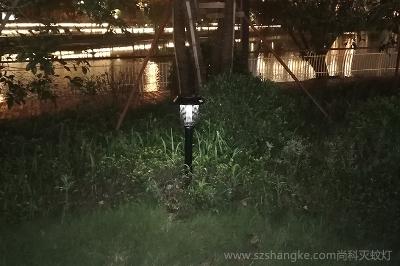 冬天要來了，戶外滅蚊燈怎么使用？